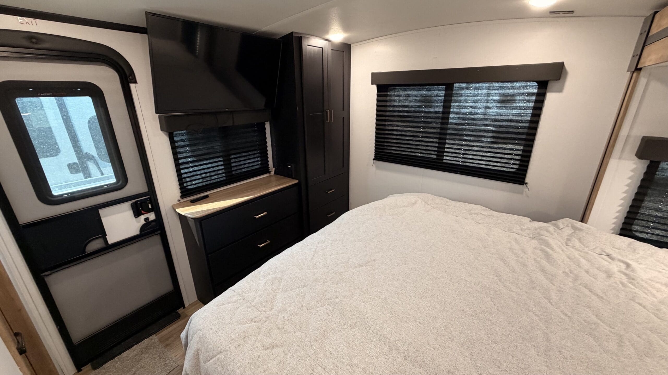 2023 OUTBACK 271UFK by KEYSTONE - Image 26