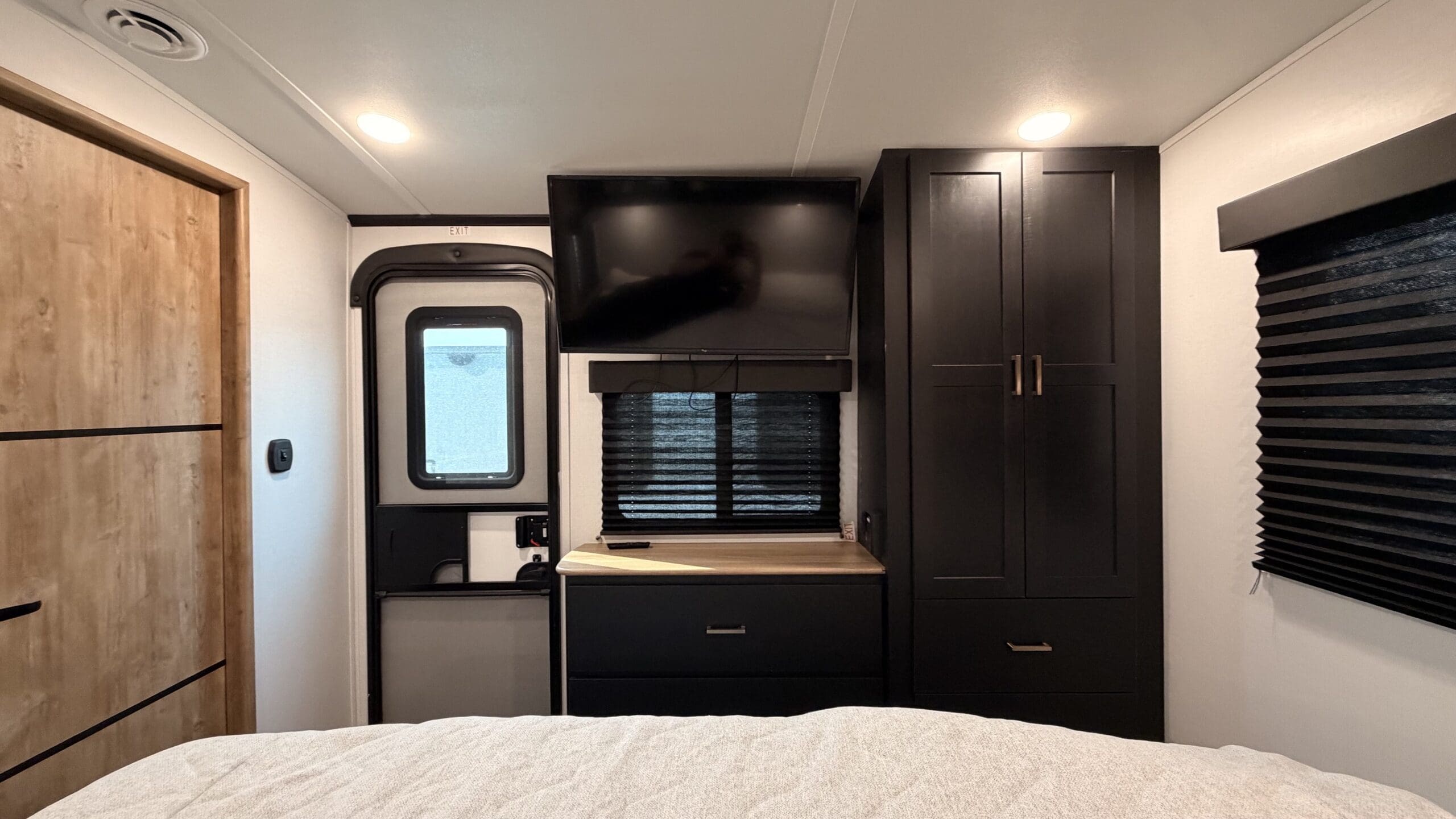 2023 OUTBACK 271UFK by KEYSTONE - Image 31