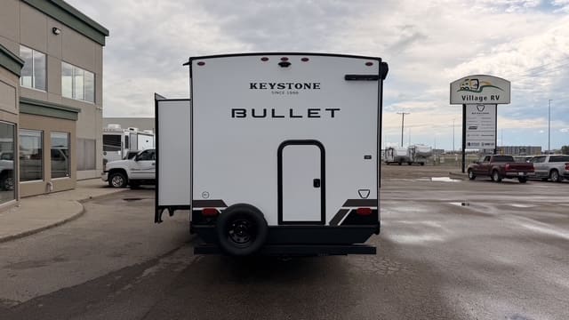 2027 BULLET 2290BH by KEYSTONE - Image 5