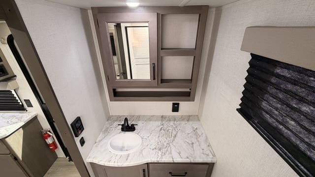 2024 TRANSCEND 221RB by GRAND DESIGN - Image 19