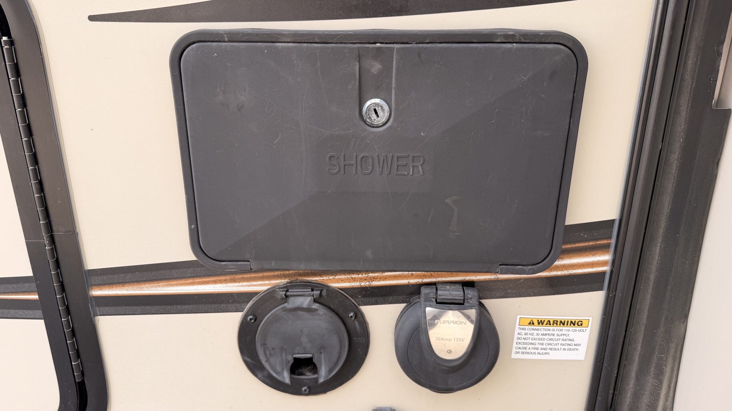2016 ROCKWOOD 2317G by FOREST RIVER - Image 19