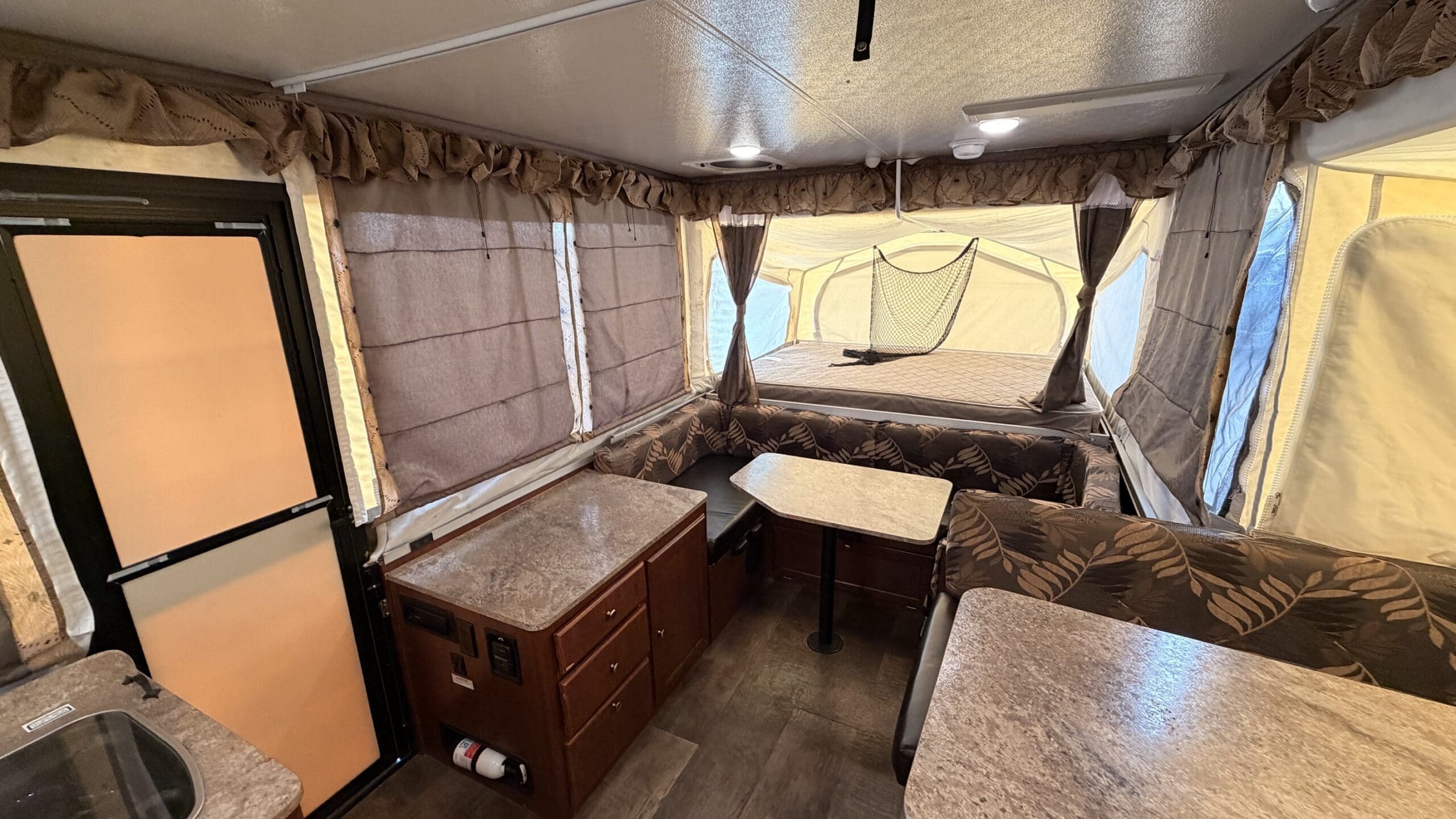 2016 ROCKWOOD 2317G by FOREST RIVER - Image 7