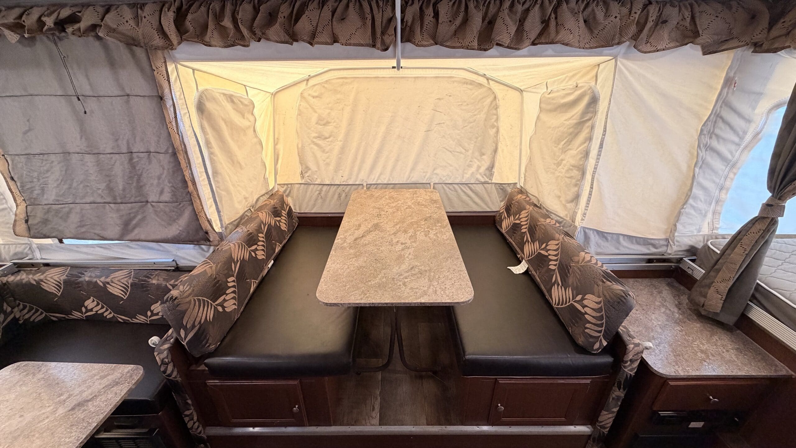 2016 ROCKWOOD 2317G by FOREST RIVER - Image 11
