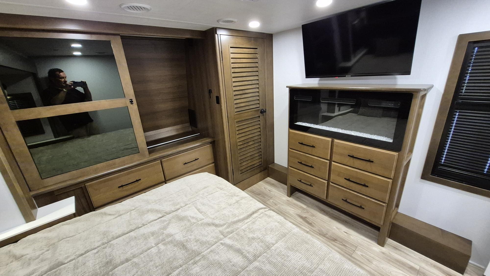 2026 MONTANA 3100RL by KEYSTONE - Image 26