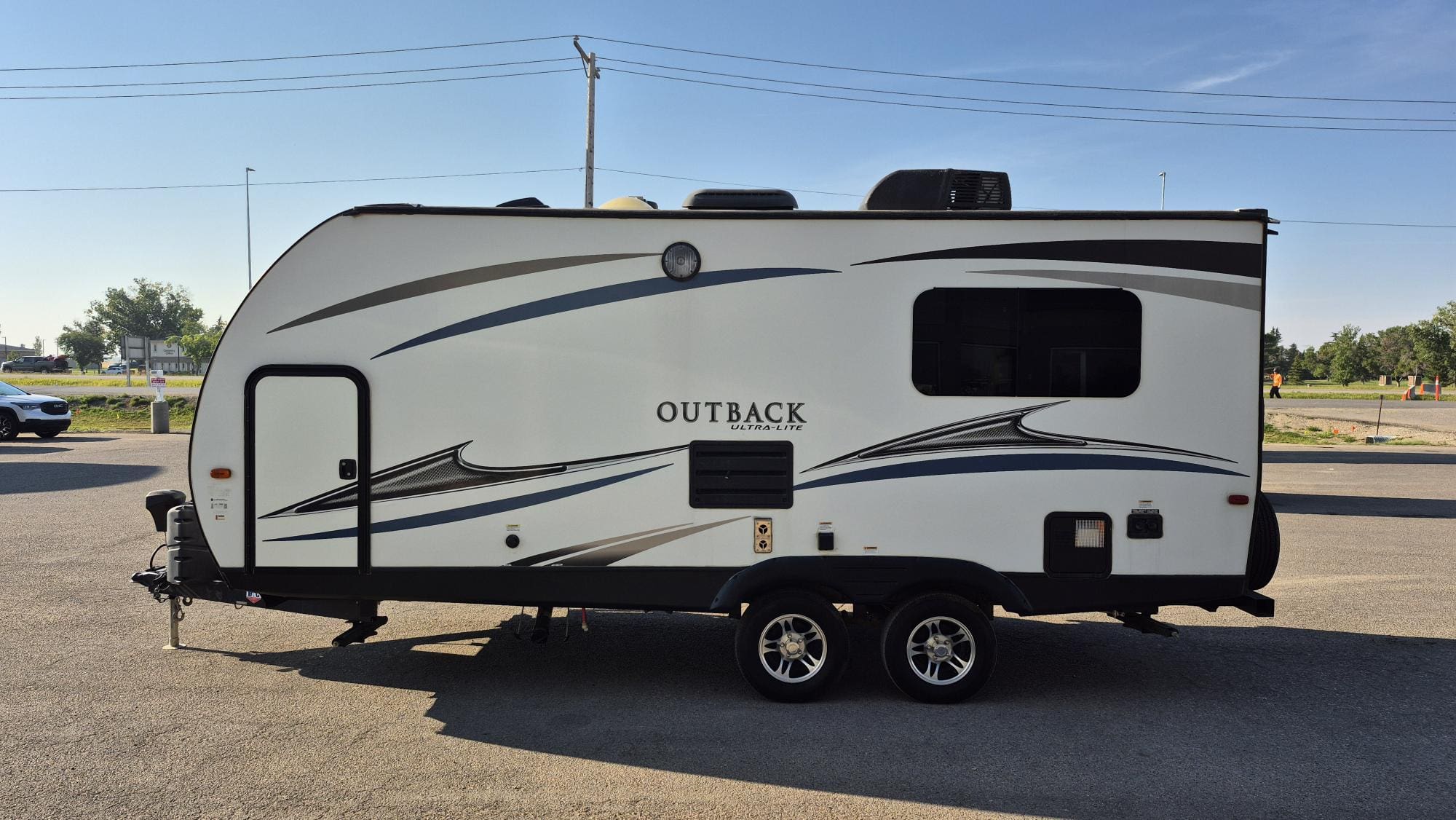 2017 OUTBACK 210URS by KEYSTONE - Image 4