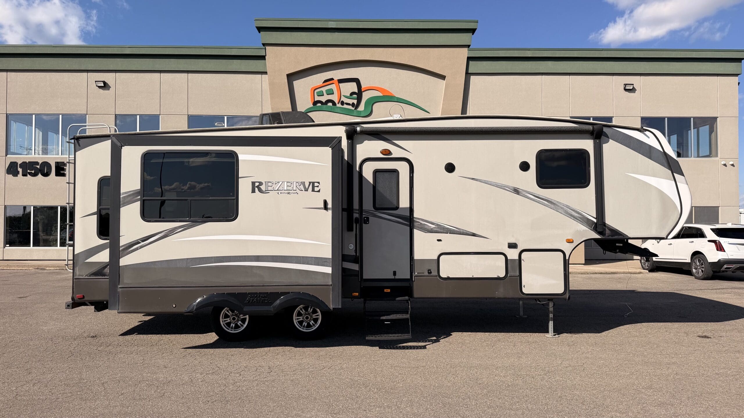 2015 REZERVE 28RL by CROSSROADS