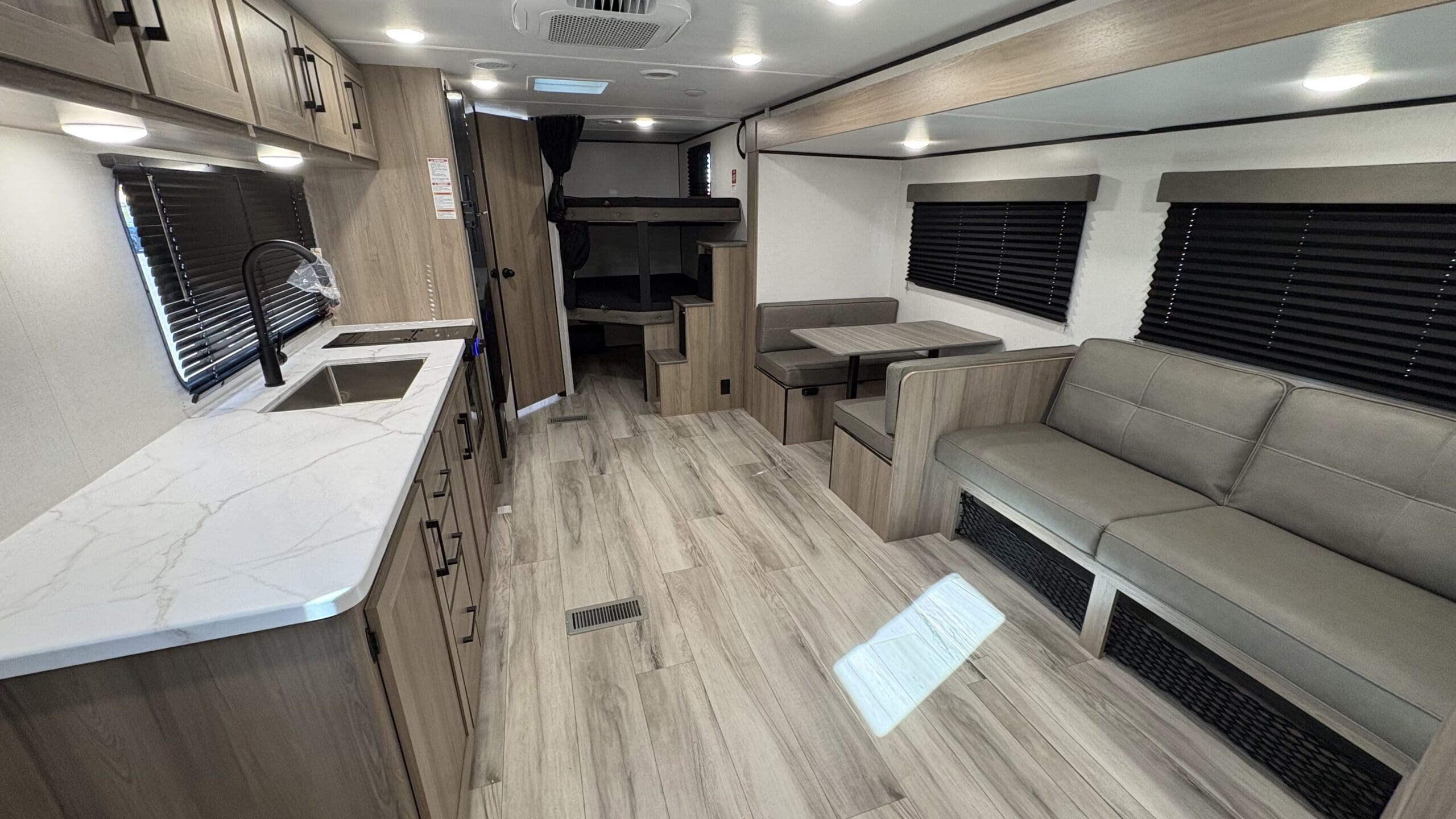 2027 COLEMAN 26BX by KEYSTONE - Image 6