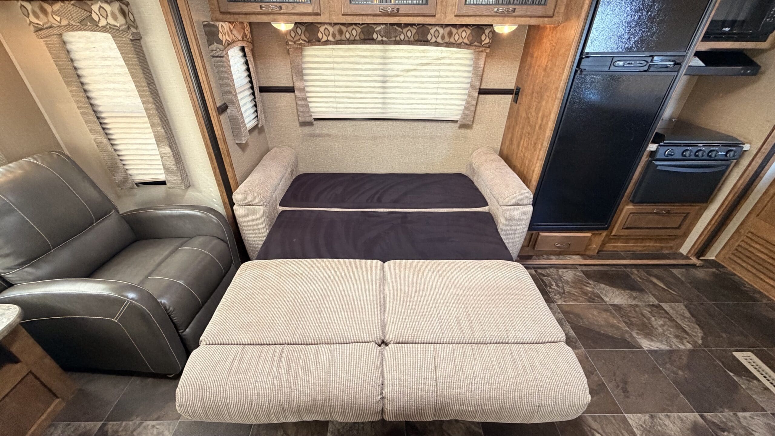 2015 REZERVE 28RL by CROSSROADS - Image 15