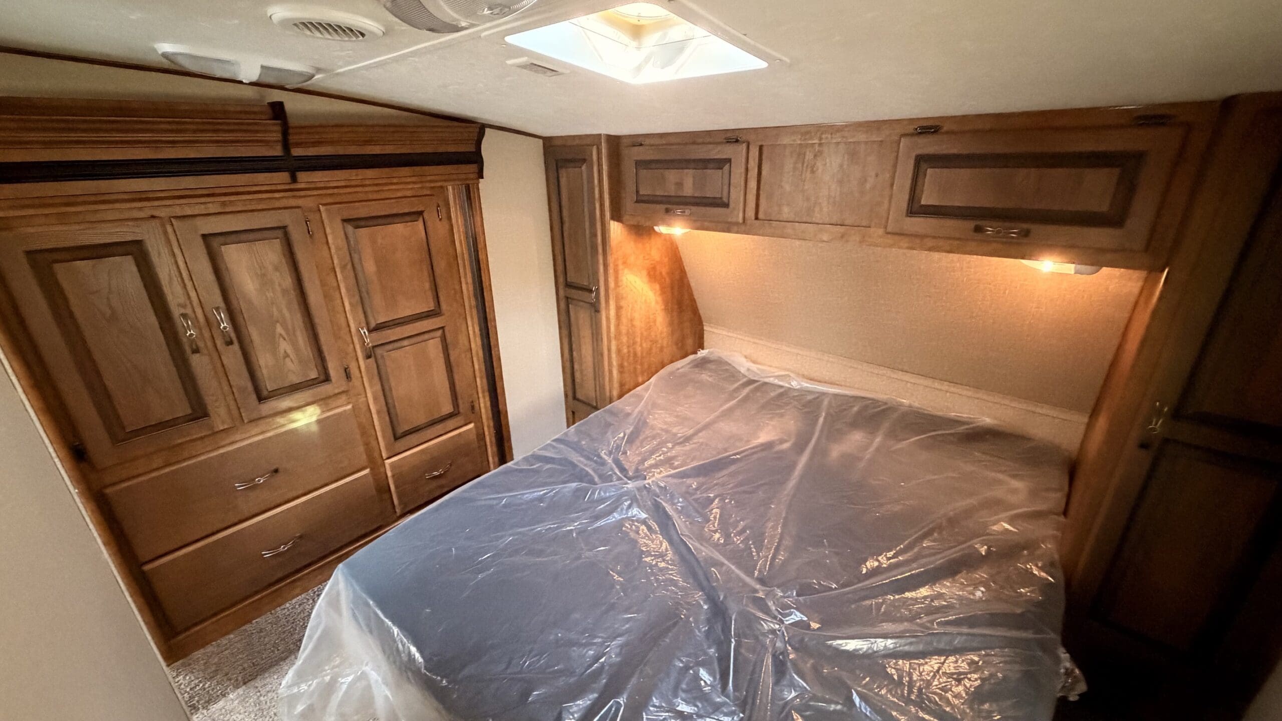 2015 REZERVE 28RL by CROSSROADS - Image 23