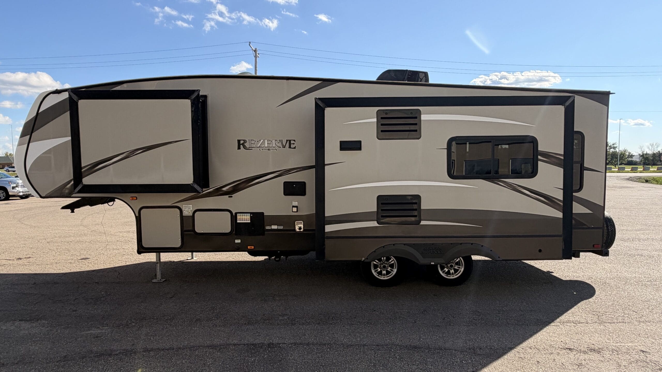 2015 REZERVE 28RL by CROSSROADS - Image 4