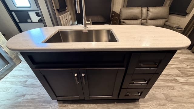 2021 REFLECTION 337RL by GRAND DESIGN - Image 21