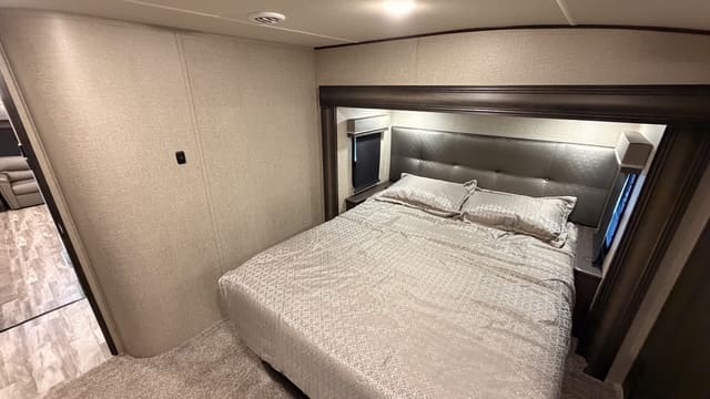 2021 REFLECTION 337RL by GRAND DESIGN - Image 28