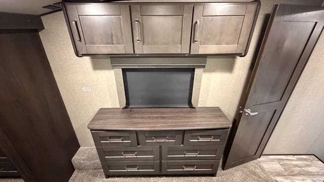 2021 REFLECTION 337RL by GRAND DESIGN - Image 32