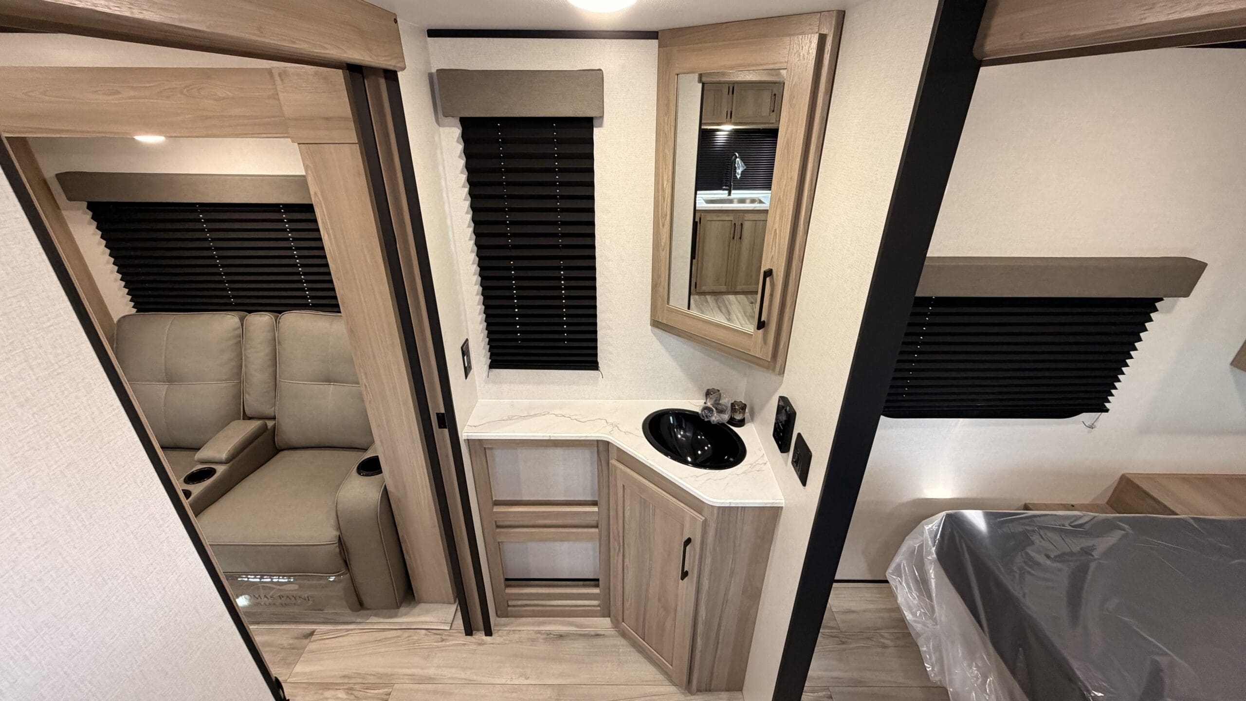 2027 COLEMAN 21RX by KEYSTONE - Image 17