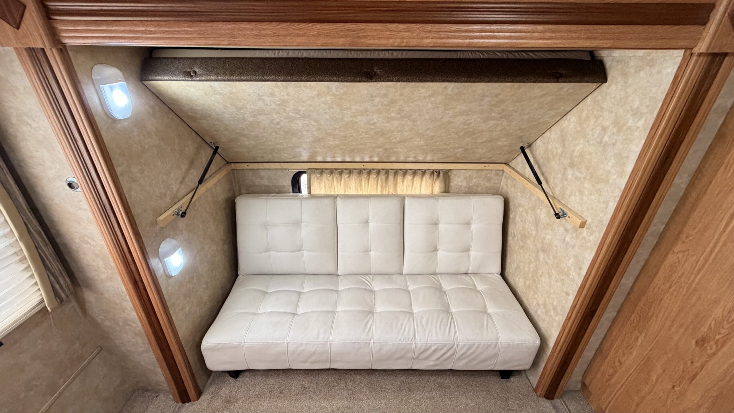 2010 JAYFLIGHT 32BHDS by JAYCO - Image 32